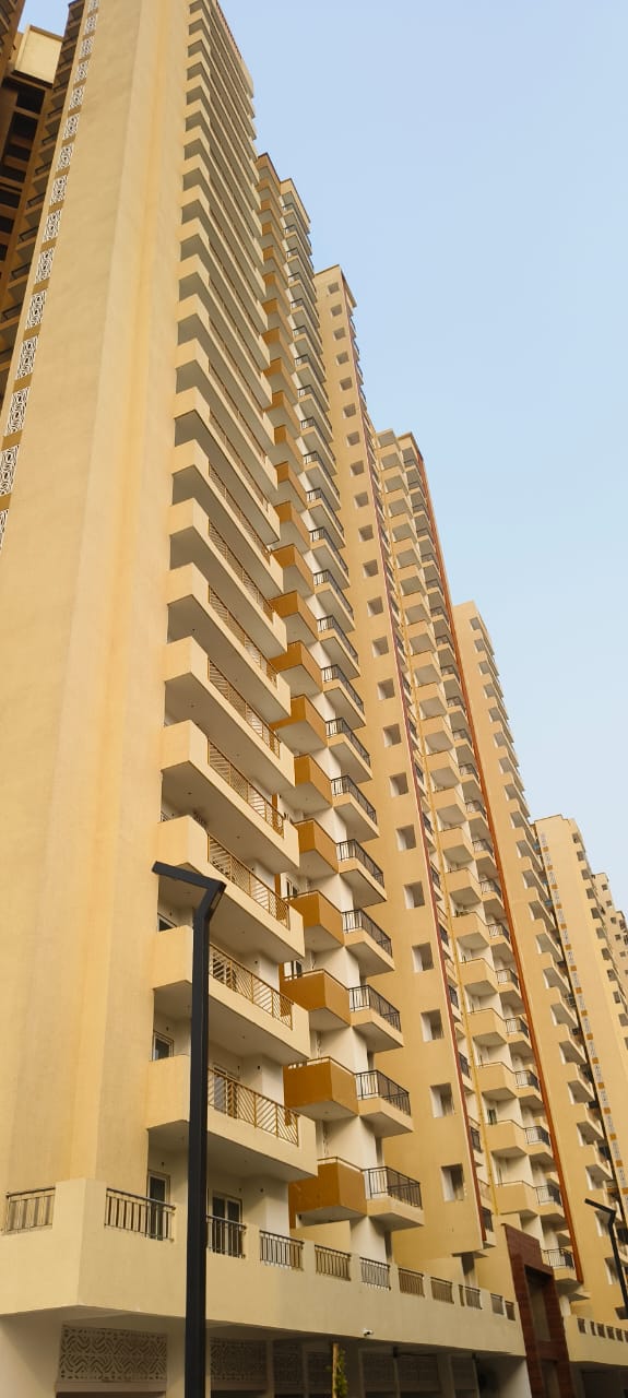 Best Society in Noida Extension: A Guide to Premium Living